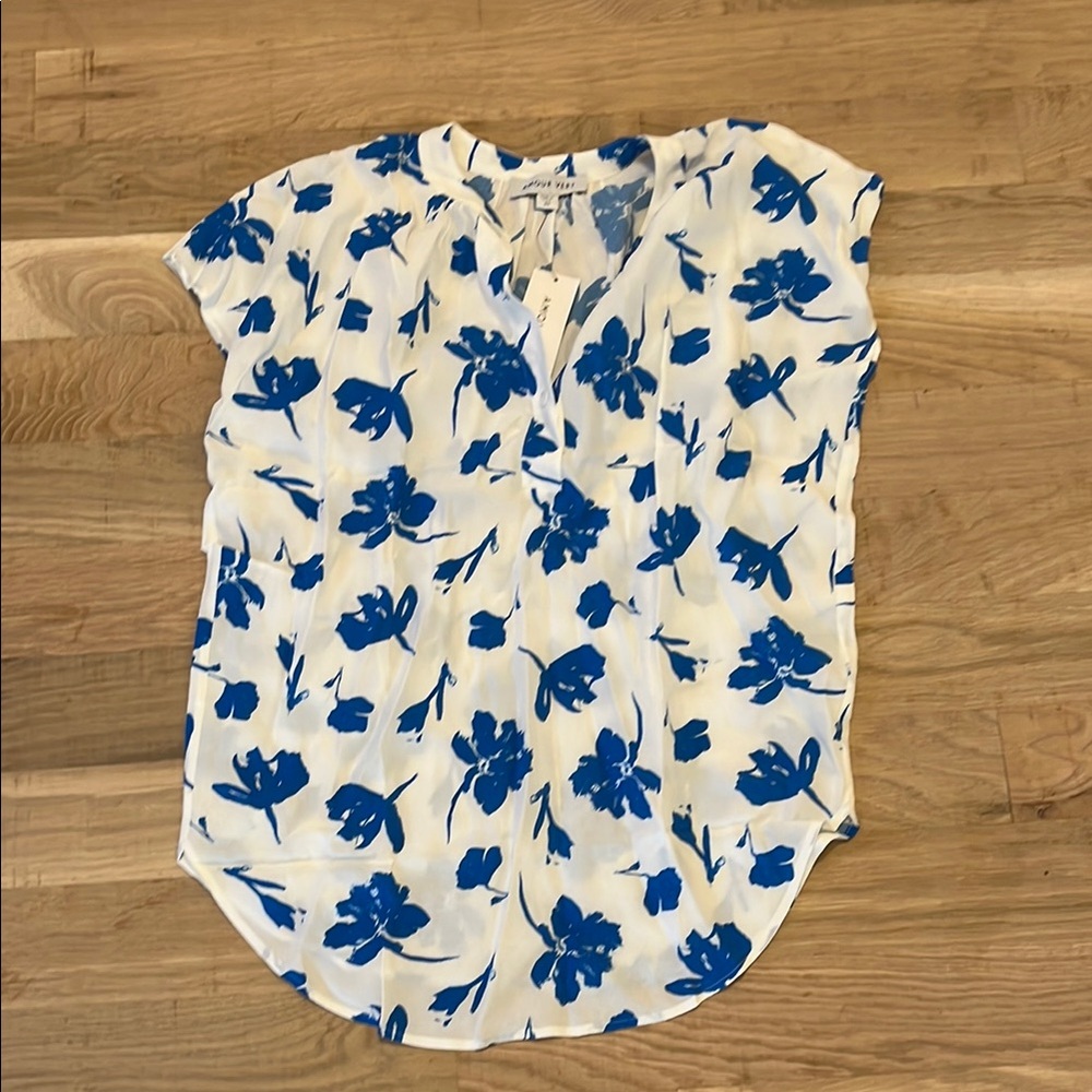 Amour Vert Renata Blouse